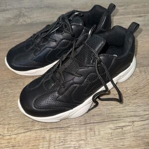 Dream Pairs – Black and White Sneakers • Zapatos de mujer